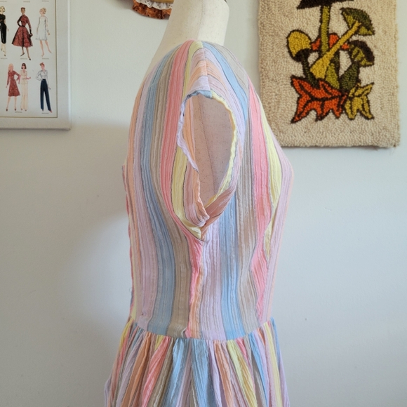 80s Vintage Pastel Rainbow Dress - Picture 4 of 6